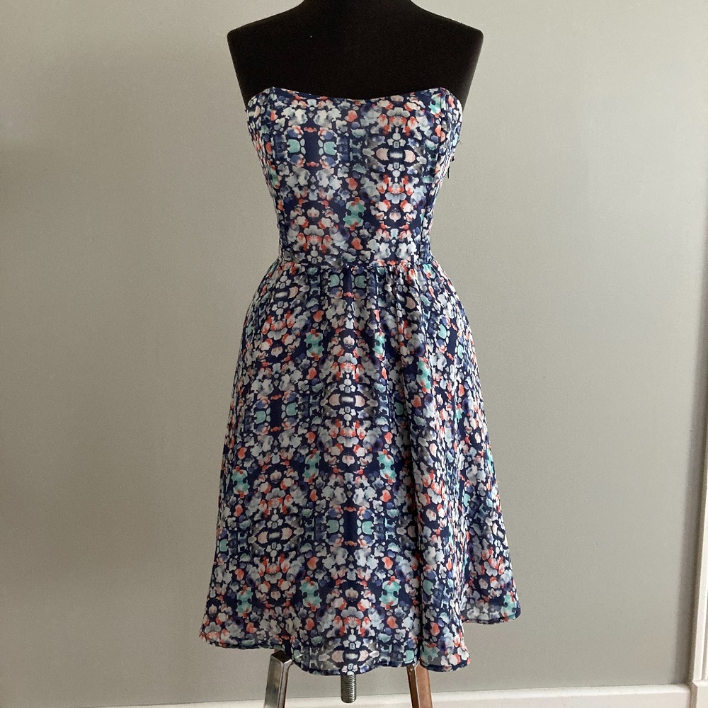 WAYF Strapless Watercolor Dress - M